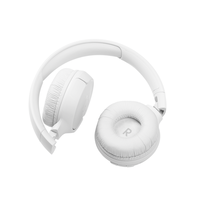 JBL Tune 510BT - White - Wireless on-ear headphones - Detailshot 1 image number null
